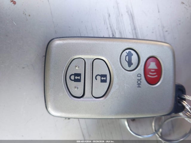 Toyota Camry Xle V6