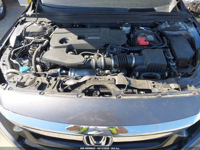 Honda Accord Touring 2.0t