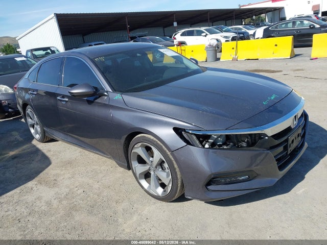 Salvage Honda Accord Image