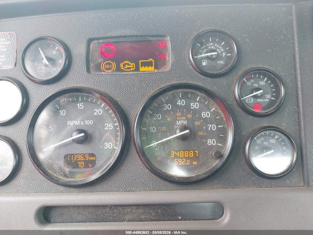 Peterbilt 388