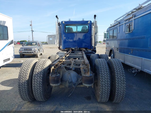 Peterbilt 388