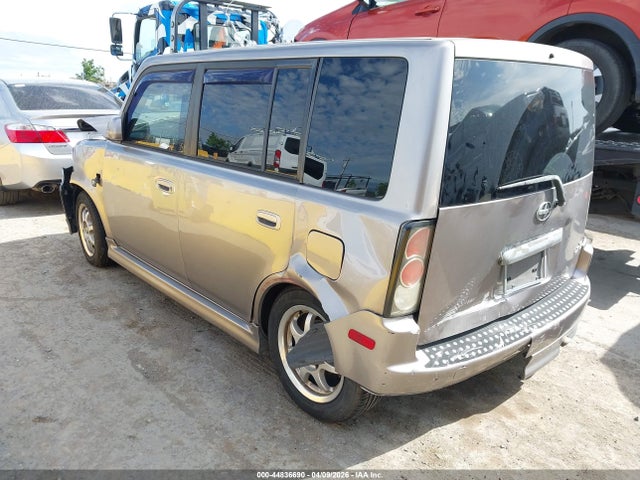 Scion xB