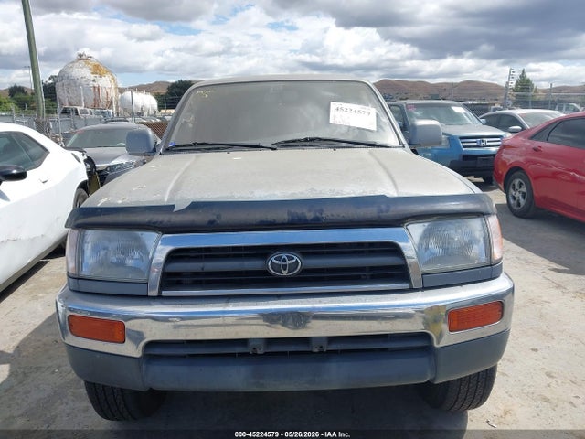 Toyota 4Runner Sr5 V6