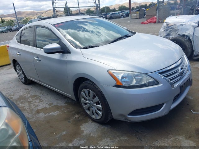 Salvage Nissan Sentra Image
