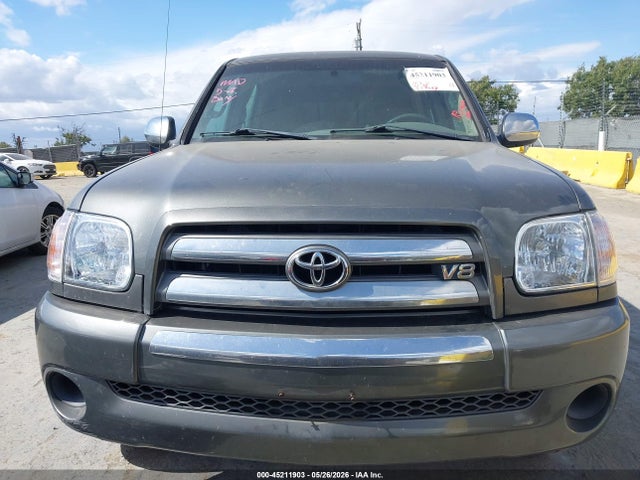 Toyota Tundra Sr5 V8