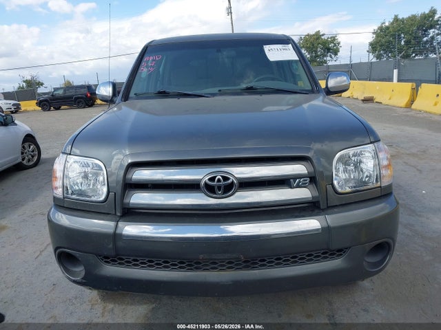 Toyota Tundra Sr5 V8
