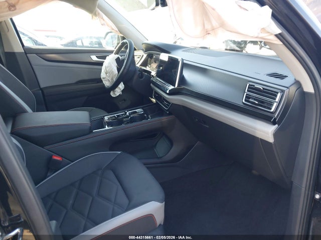 Volkswagen Atlas 2.0t Peak Edition Sel
