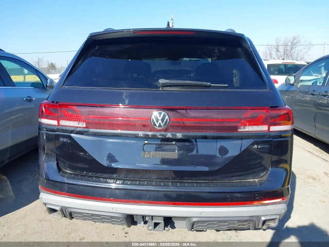 Volkswagen Atlas 2.0t Peak Edition Sel