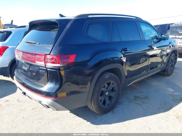 Volkswagen Atlas 2.0t Peak Edition Sel