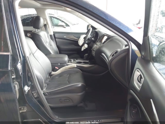 INFINITI Qx Luxe