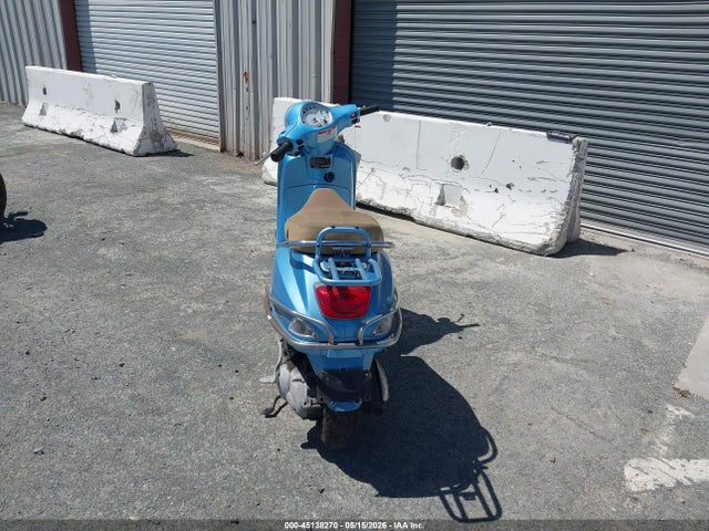 Vespa Lx 150