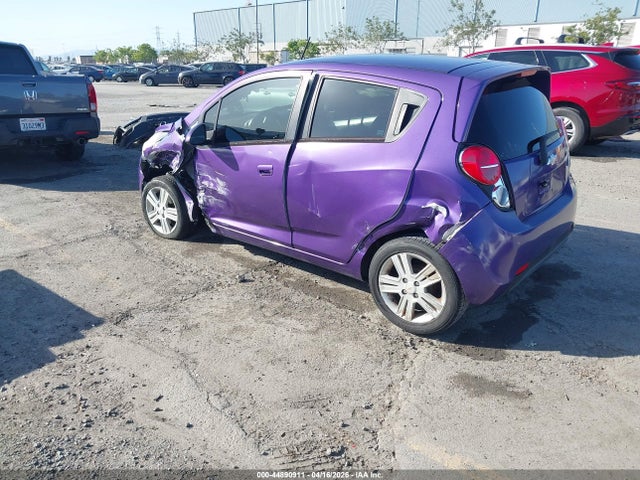 Chevrolet Spark 1lt Auto