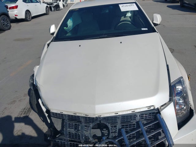 Cadillac CTS Standard