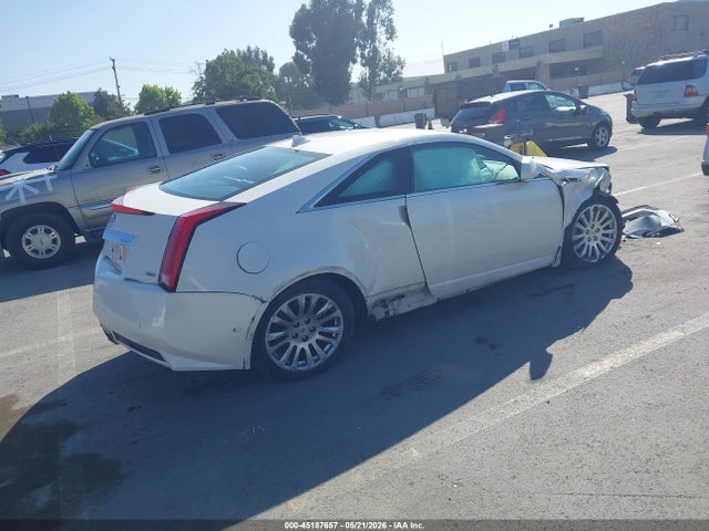 Cadillac CTS Standard