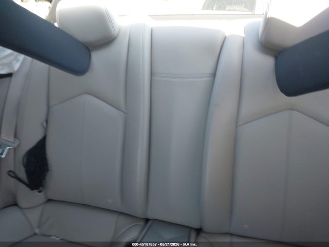 Cadillac CTS Standard