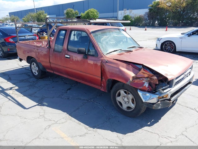 Salvage Toyota Pickup Image