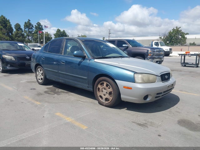 Salvage Hyundai ELANTRA Image