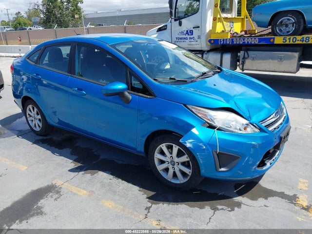 Salvage Ford Fiesta Image