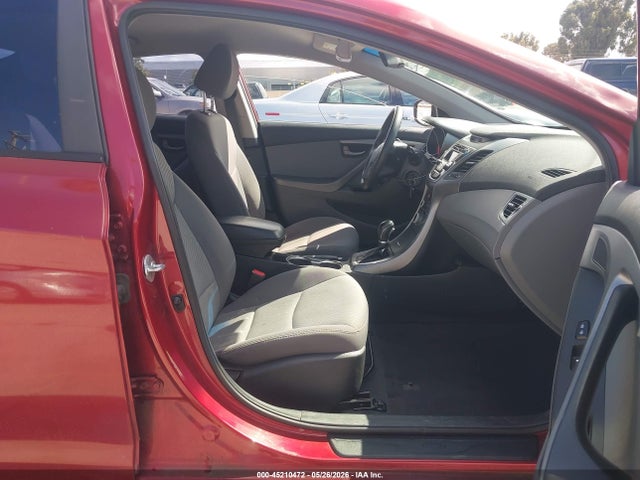 Hyundai ELANTRA Se