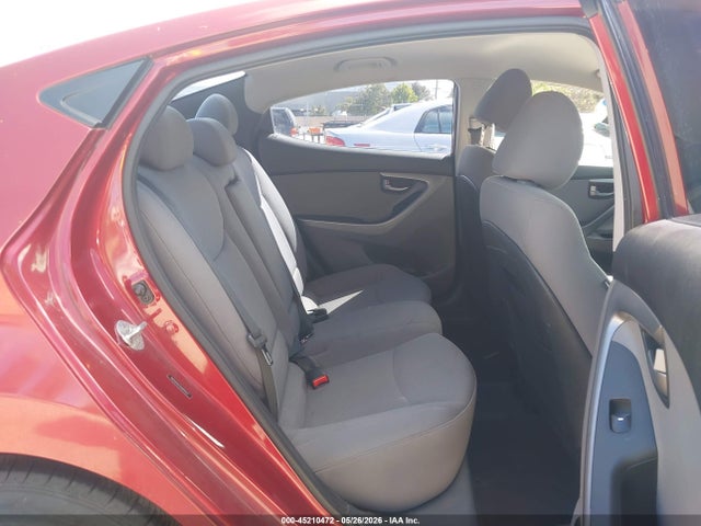 Hyundai ELANTRA Se
