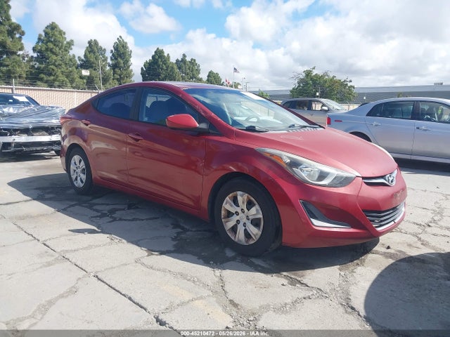Salvage Hyundai ELANTRA Image