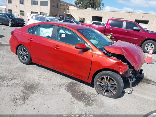 Salvage Kia Forte Image