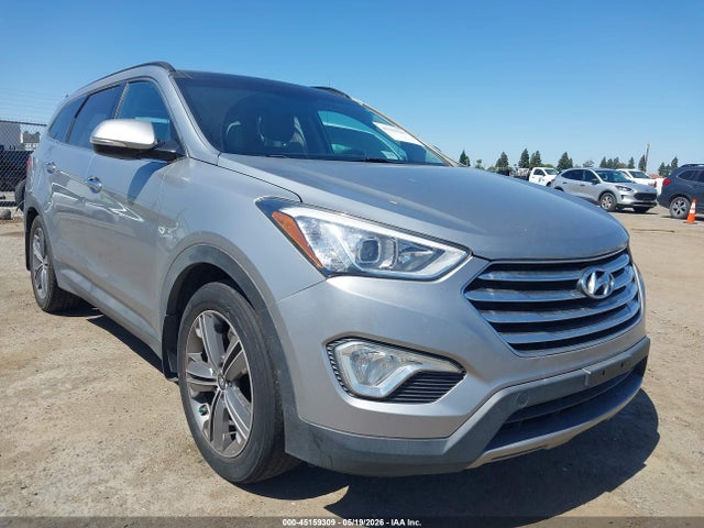 Salvage Hyundai SANTA FE Image