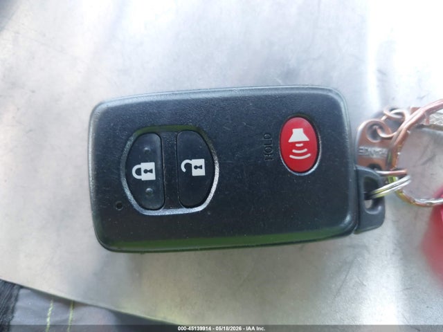 Toyota Prius Three