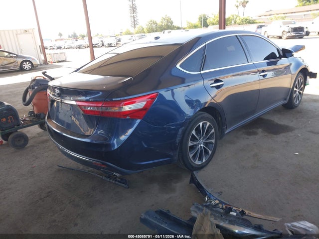 Toyota Avalon Xle