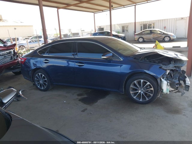 Toyota Avalon Xle