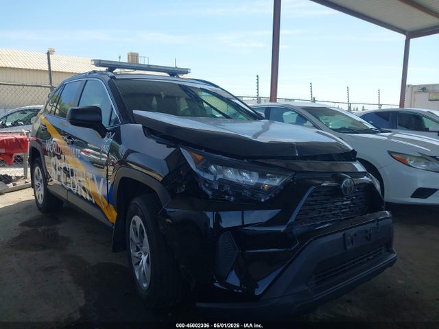 Salvage Toyota RAV4 Image