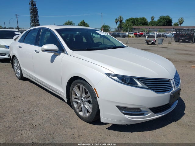 Salvage Lincoln MKZ Image