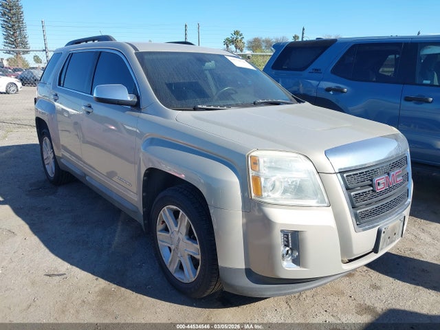 Salvage GMC Terrain Image