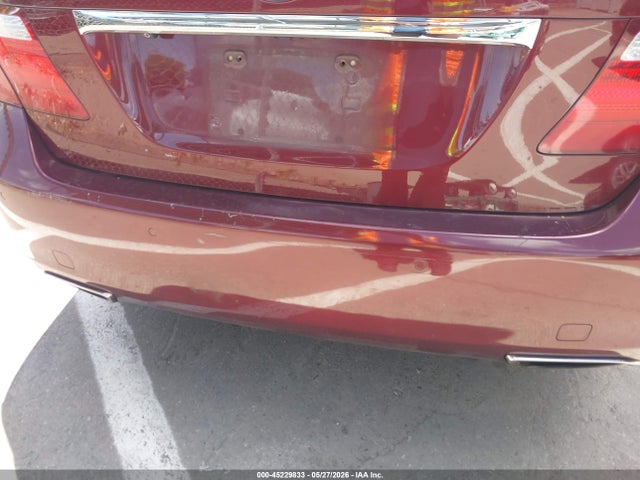 Lexus LS L