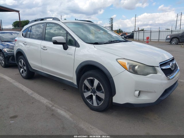 Salvage Subaru Crosstrek Image
