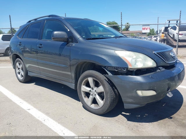 Salvage Lexus RX Image