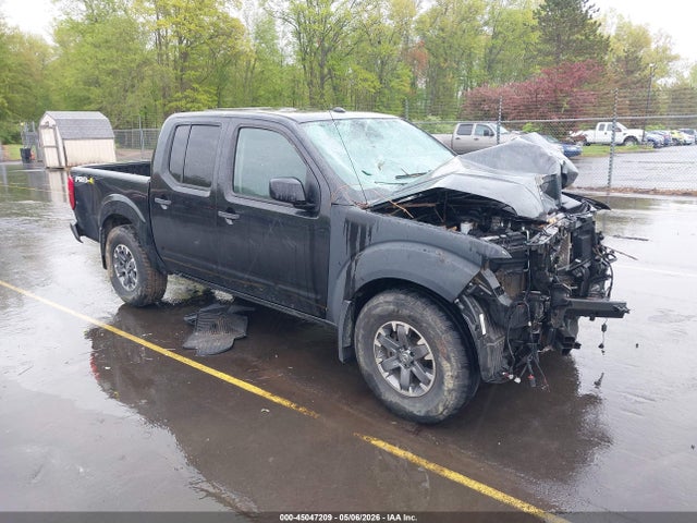 Salvage Nissan Frontier Image