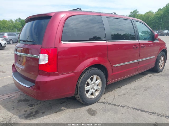 Chrysler Town & Country Touring