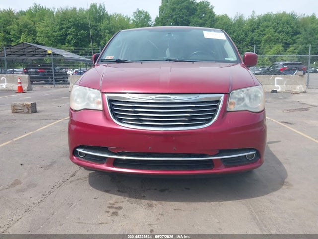 Chrysler Town & Country Touring
