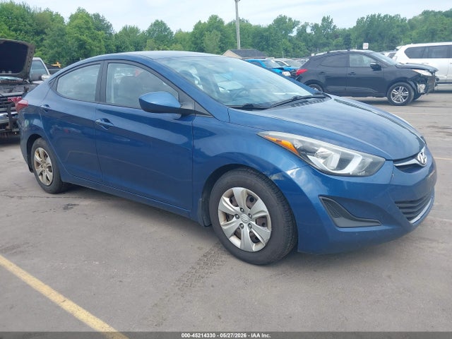 Salvage Hyundai ELANTRA Image