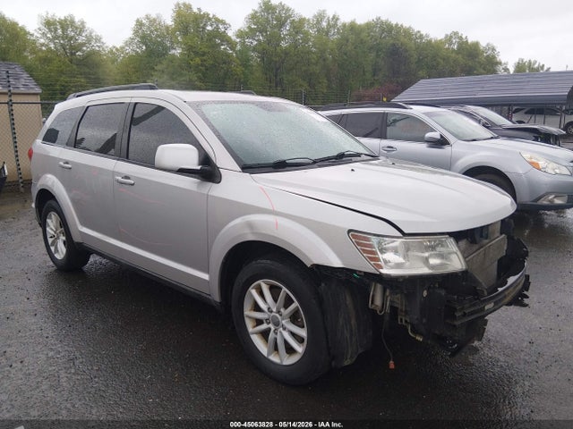 Salvage Dodge Journey Image