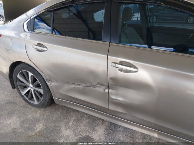 Subaru Legacy 2.5i Limited