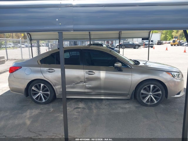 Subaru Legacy 2.5i Limited