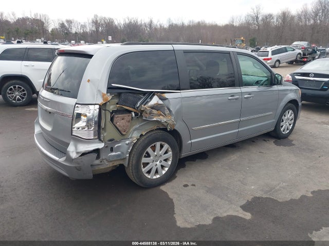 Chrysler Town & Country Touring