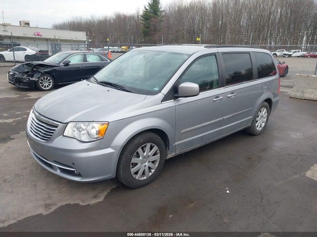 Chrysler Town & Country Touring