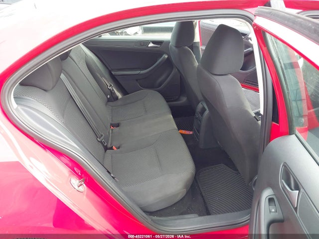 Volkswagen Jetta 2.0l S