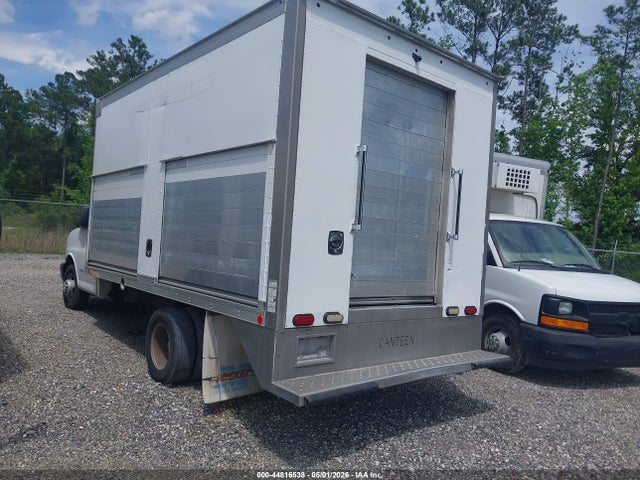 Chevrolet Express 4500