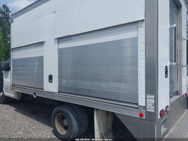 Chevrolet Express 4500