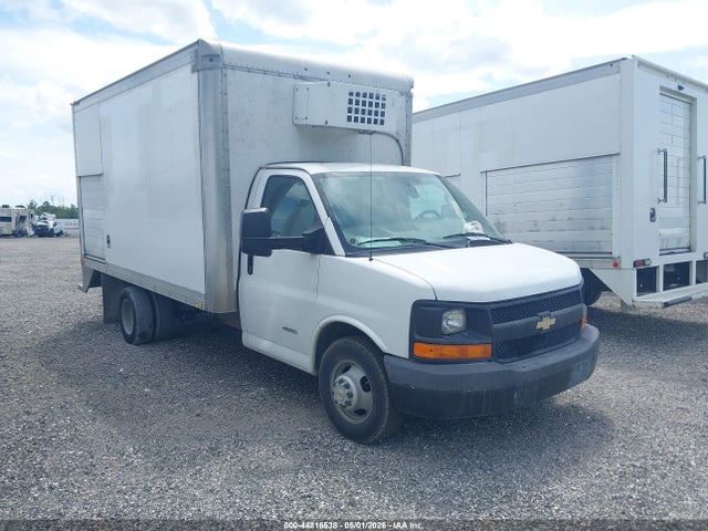 Salvage Chevrolet Express Image