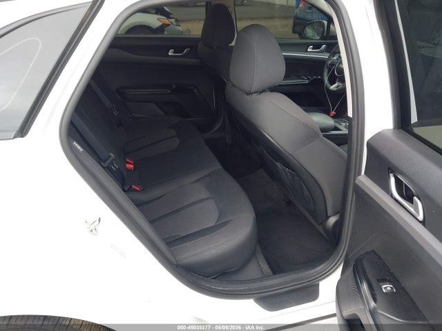 Kia K5 Lxs